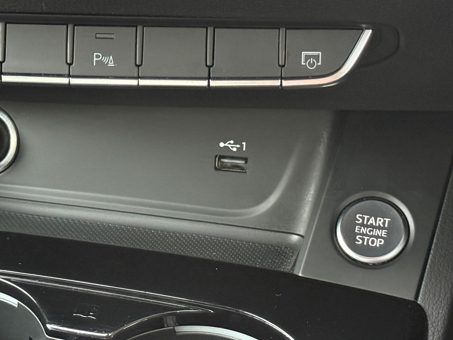 Used Audi A4 2023 for sale - 77351915: Photo 14