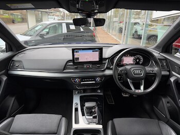 Used Audi Q5 2022 for sale - 77670702: Photo