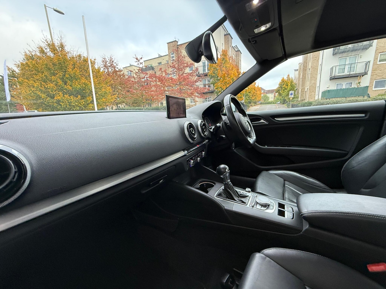 Used Audi A3 Cabriolet 2015 for sale - 76295036: Photo 5