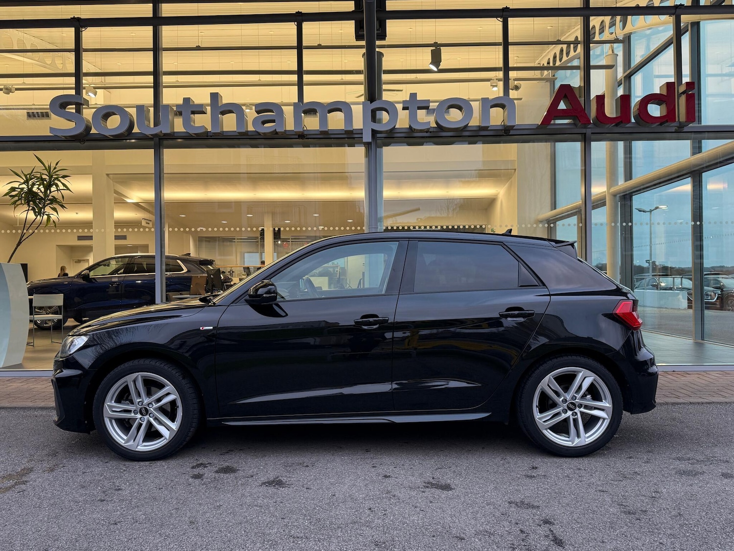 Used Audi A1 2023 for sale - 77066771: Photo 54