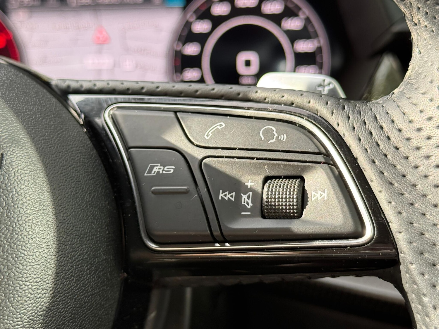 Used Audi RS3 2024 for sale - 76246999: Photo 12