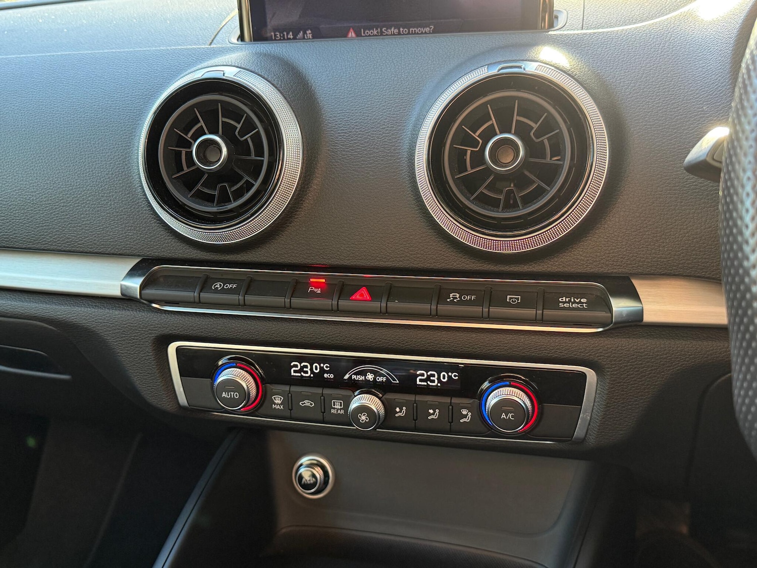 Used Audi A3 2017 for sale - 76607708: Photo 22