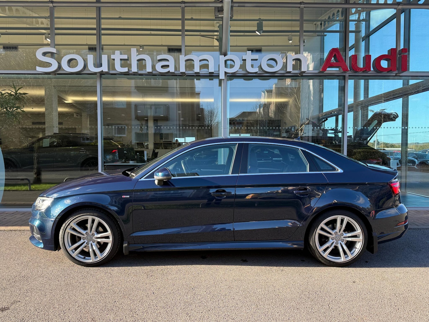 Used Audi A3 2017 for sale - 76607708: Photo 48