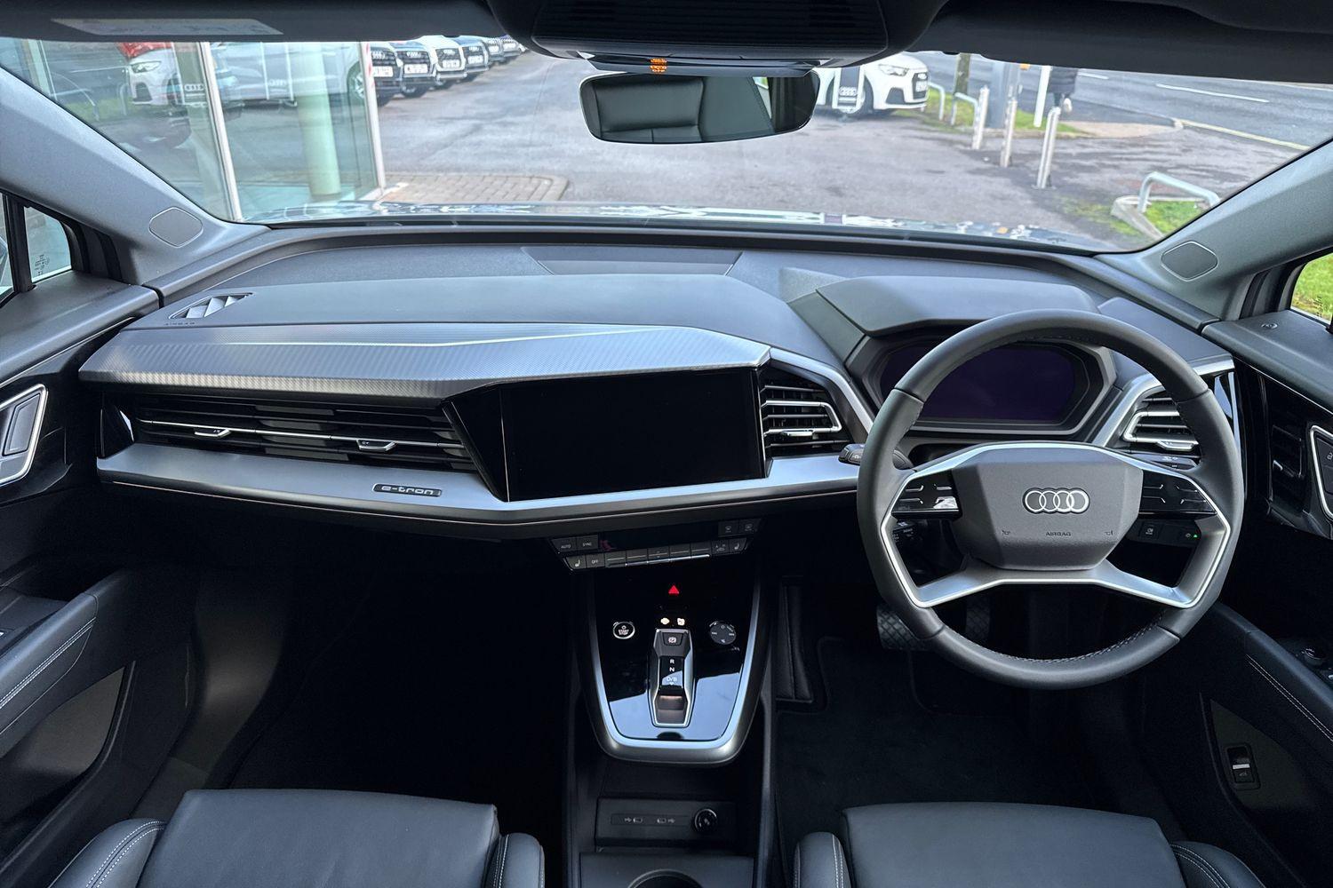 Used Audi Q4 e-tron 2024 for sale - 76370816: Photo 3