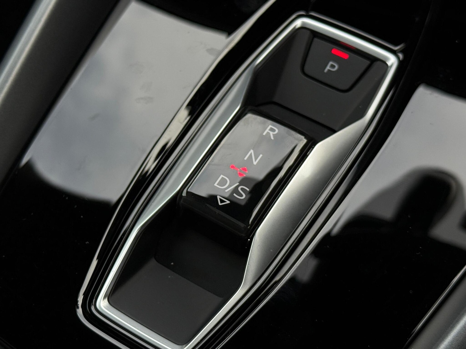 Used Audi RS3 2025 for sale - 77253861: Photo 33