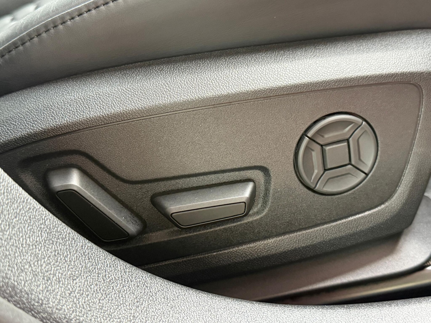 Used Audi RS3 2025 for sale - 77253861: Photo 9