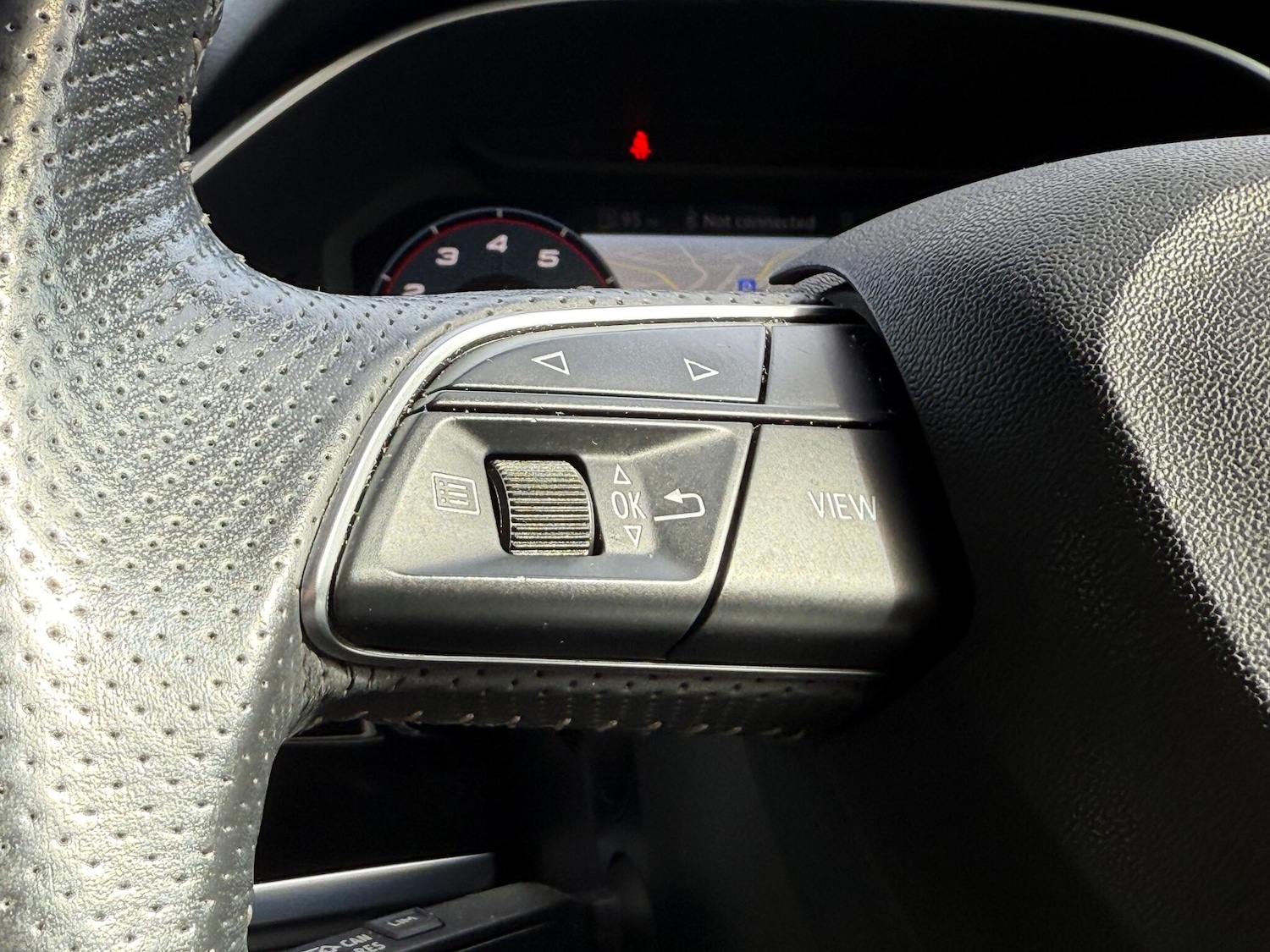 Used Audi Q3 2019 for sale - 76752845: Photo 26