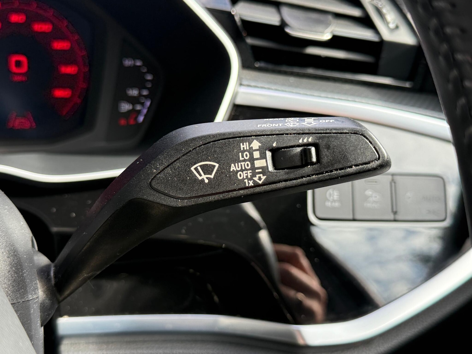 Used Audi Q3 2019 for sale - 76752845: Photo 30