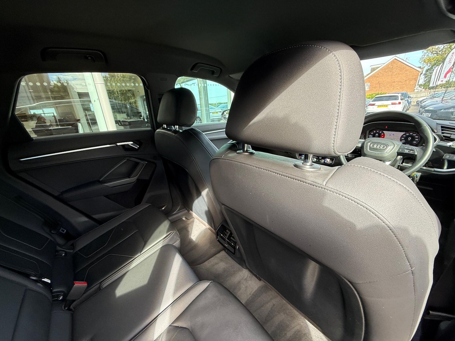 Used Audi Q3 2019 for sale - 76752845: Photo 35