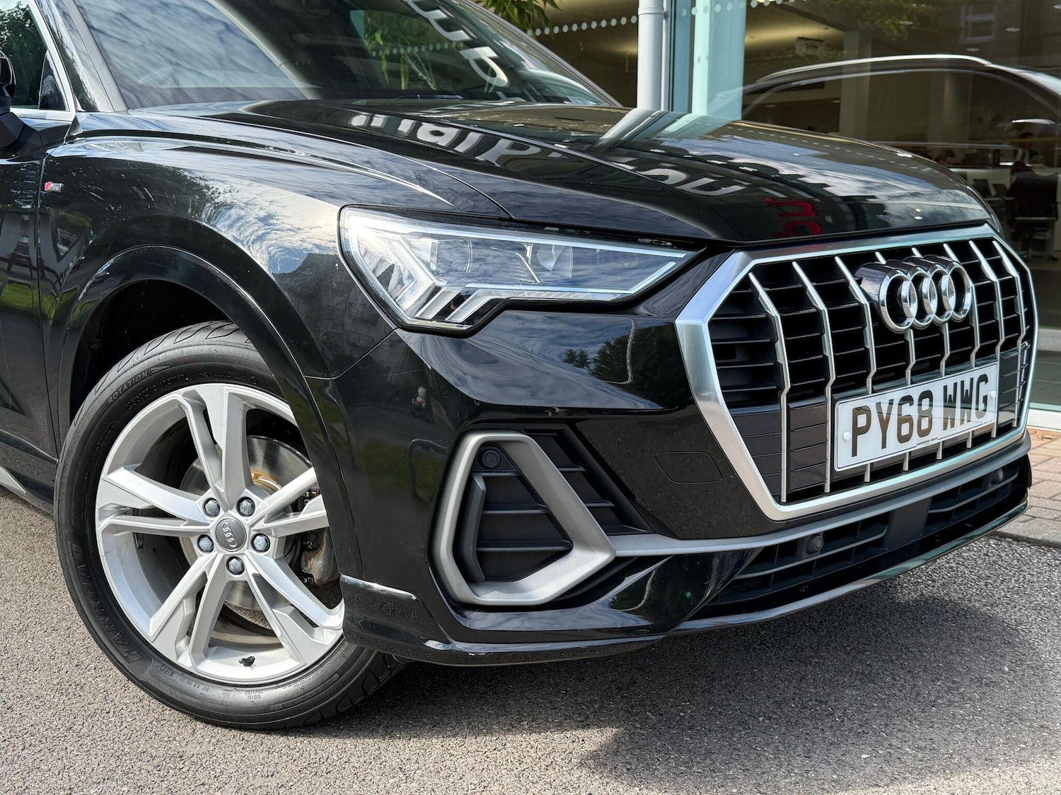 Used Audi Q3 2019 for sale - 76752845: Photo 45