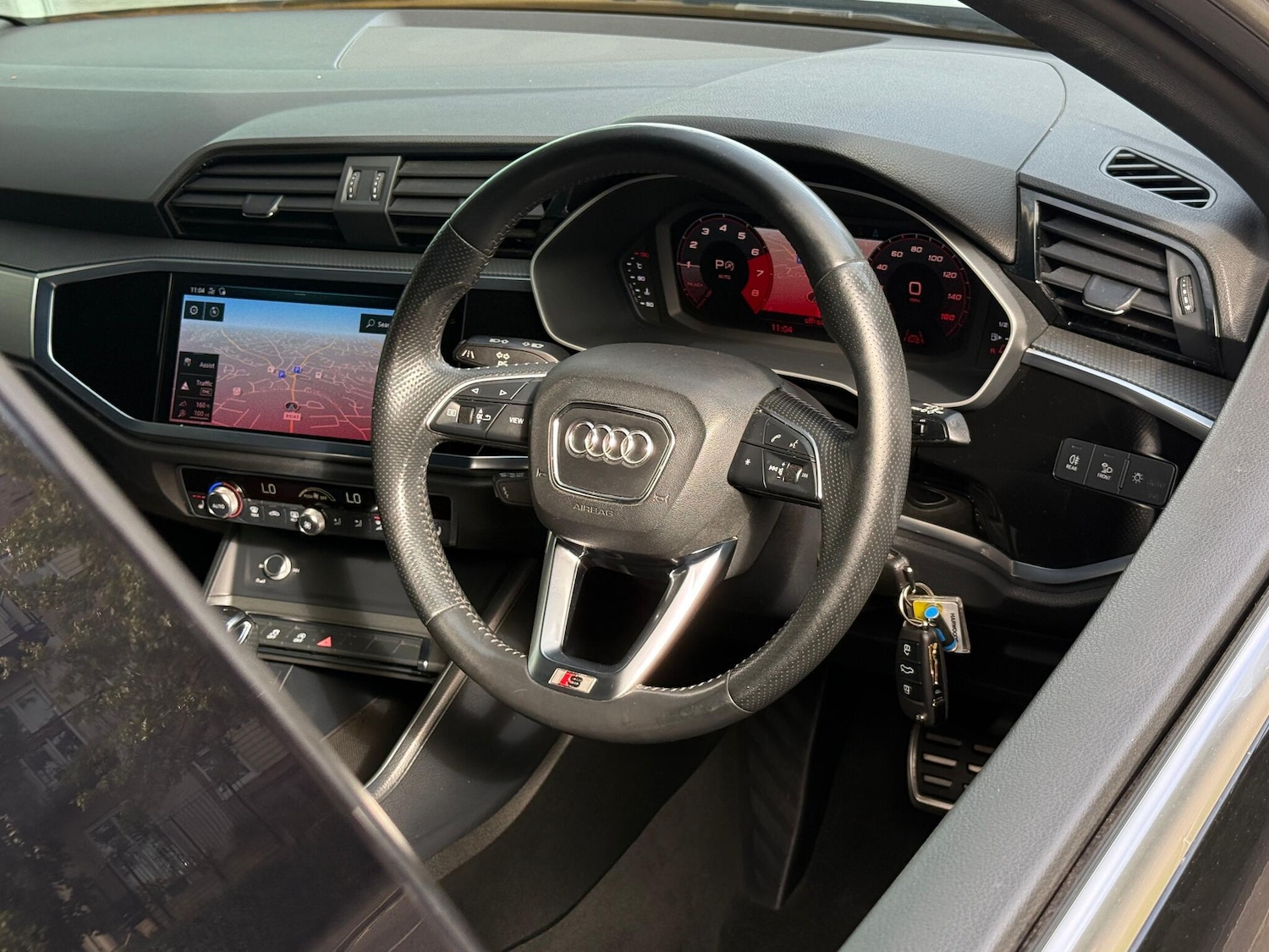Used Audi Q3 2019 for sale - 76752845: Photo 46
