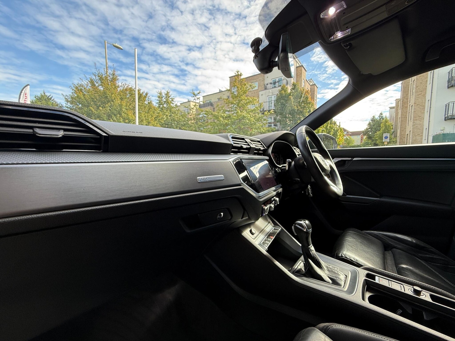 Used Audi Q3 2019 for sale - 76752845: Photo 5