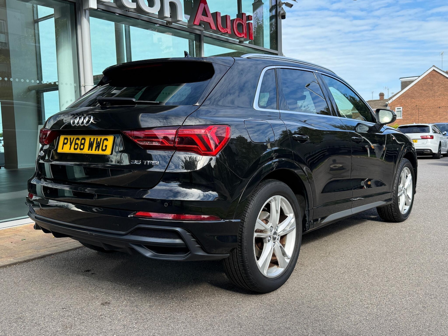 Used Audi Q3 2019 for sale - 76752845: Photo 56