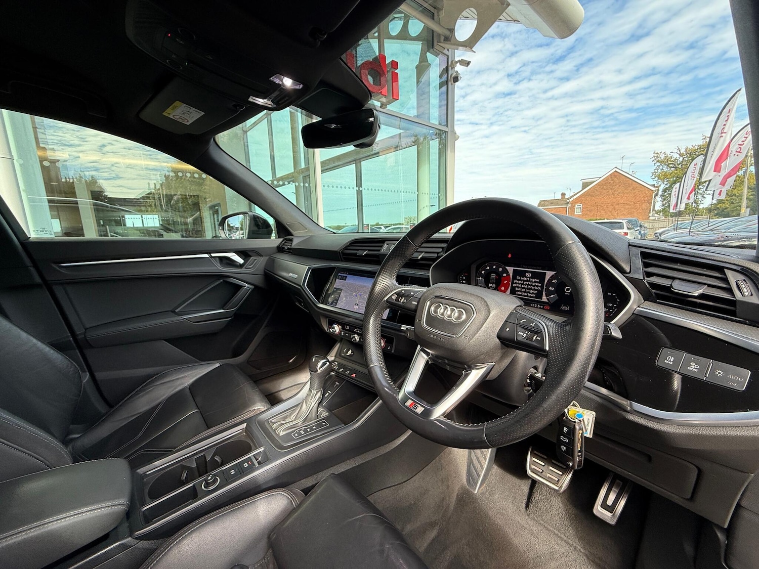 Used Audi Q3 2019 for sale - 76752845: Photo 8