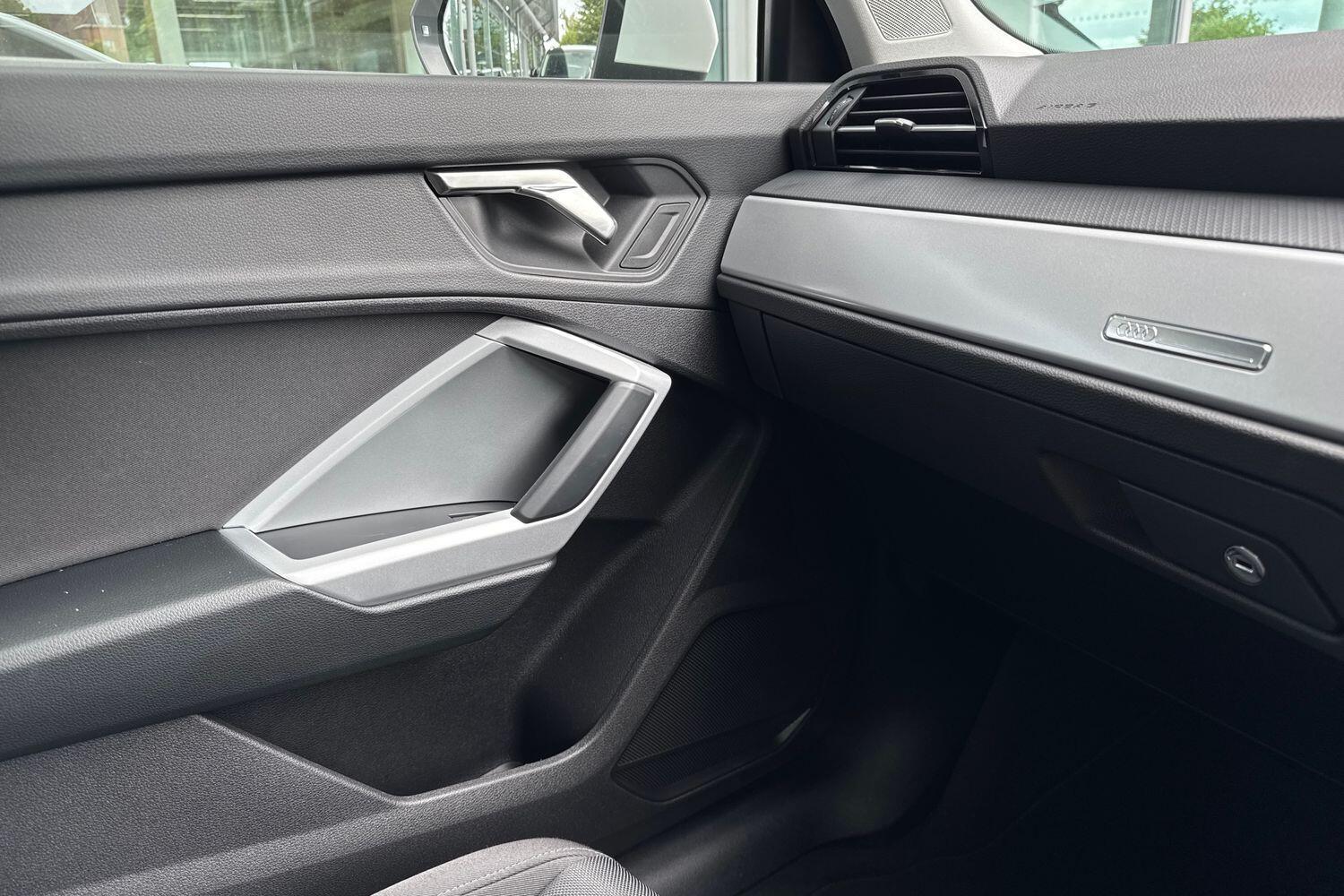 Used Audi Q3 2022 for sale - 77484181: Photo 39