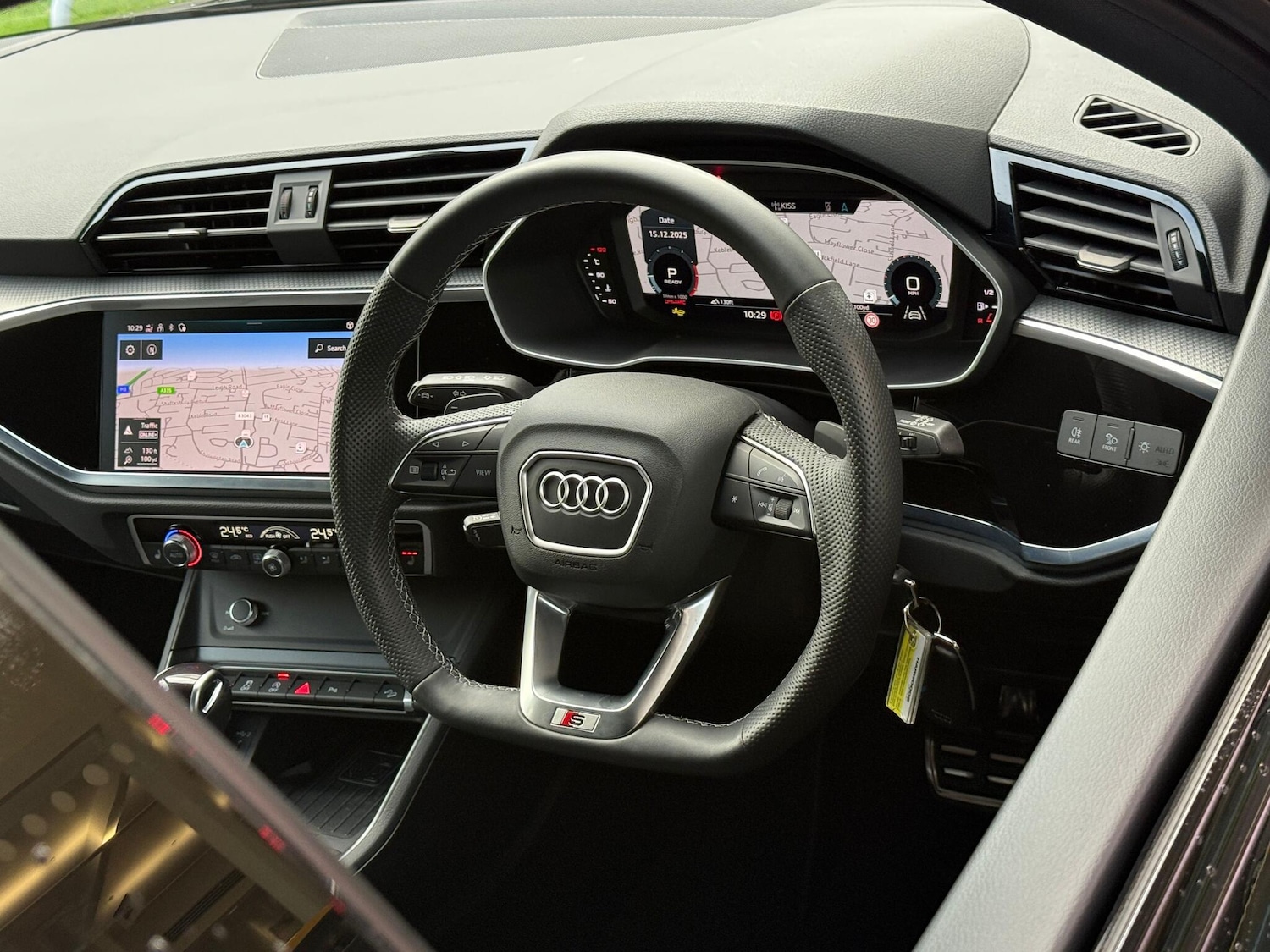 Used Audi Q3 2024 for sale - 76952447: Photo 33