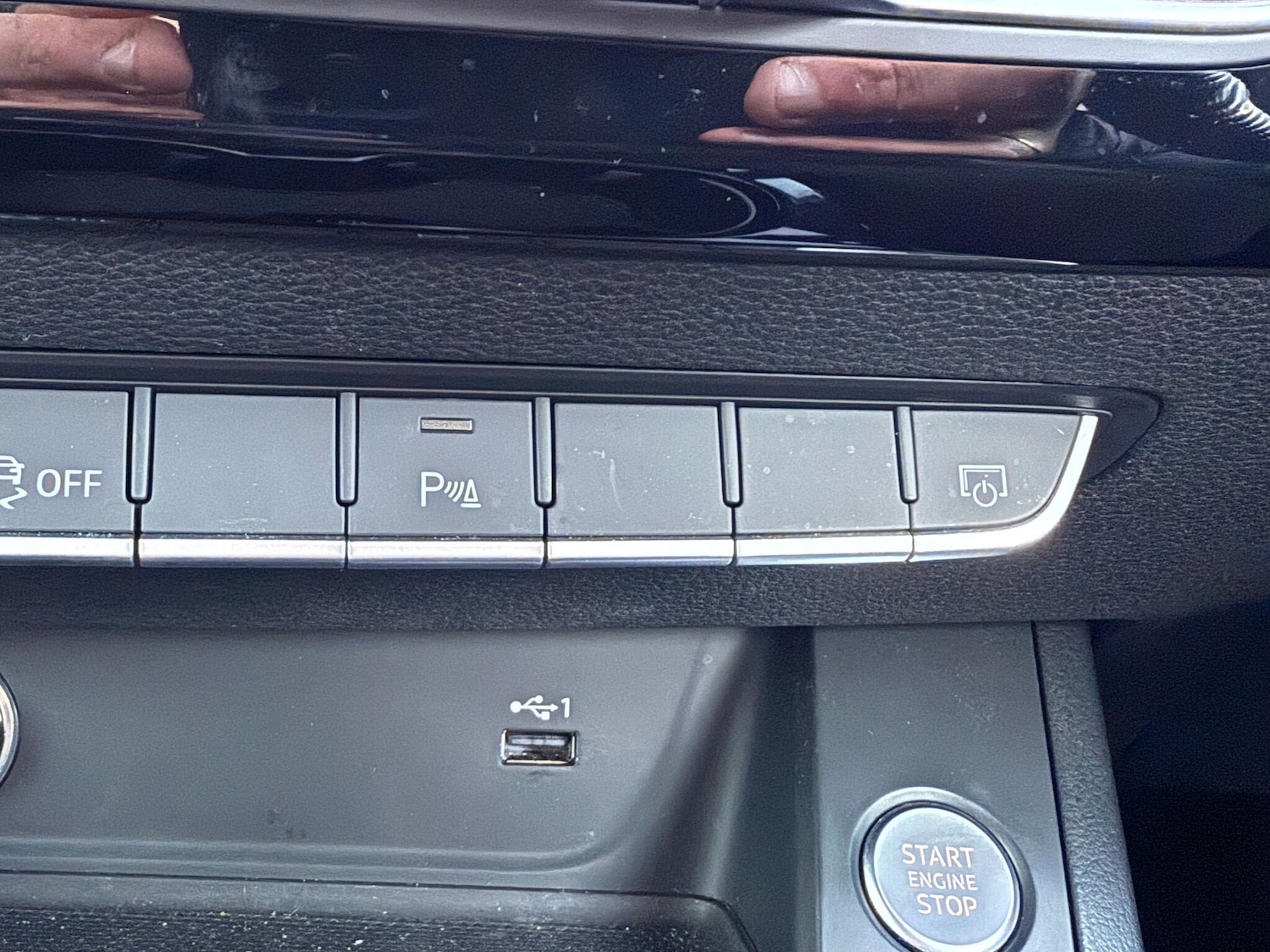 Used Audi A4 2020 for sale - 77074390: Photo 25