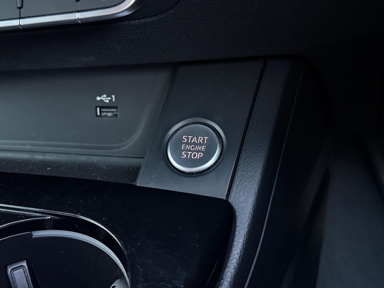 Used Audi A4 2020 for sale - 77074390: Photo 26