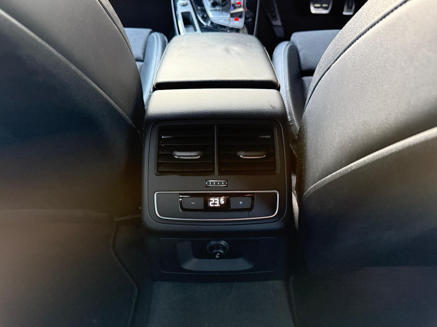 Used Audi A4 2020 for sale - 77074390: Photo 40