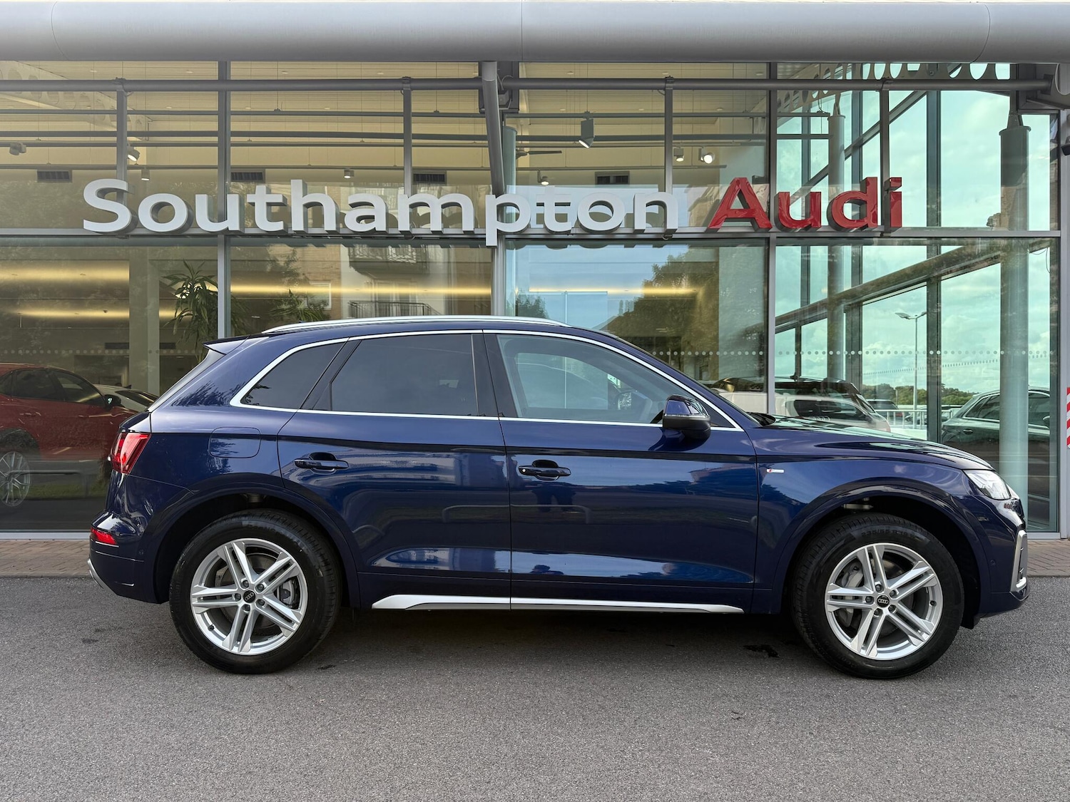 Used Audi Q5 2024 for sale - 76657224: Photo 2