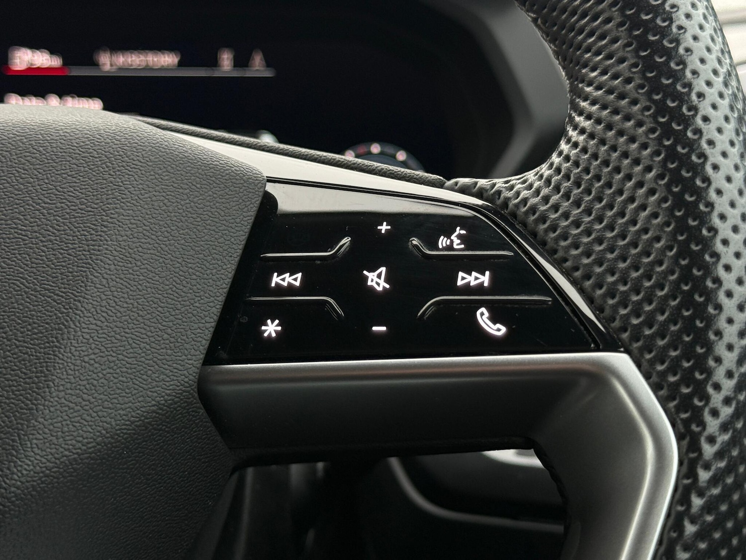 Used Audi Q4 e-tron 2022 for sale - 77202638: Photo 13