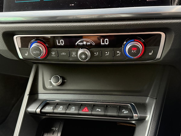 Used Audi Q3 2020 for sale - 76306540: Photo 20