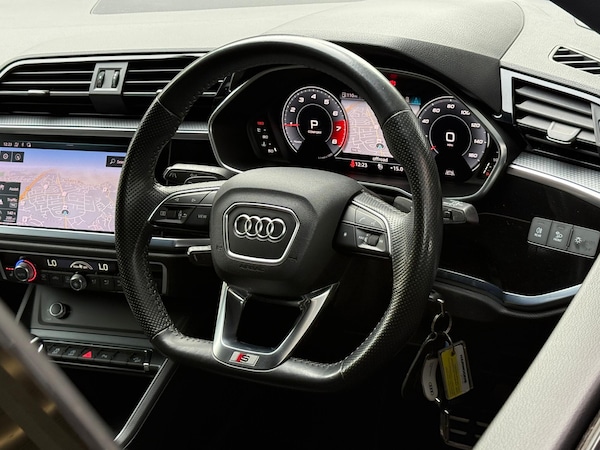 Used Audi Q3 2020 for sale - 76306540: Photo 35