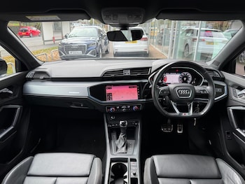 Used Audi Q3 2020 for sale - 76306540: Photo