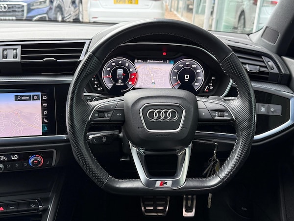 Used Audi Q3 2020 for sale - 76306540: Photo 45