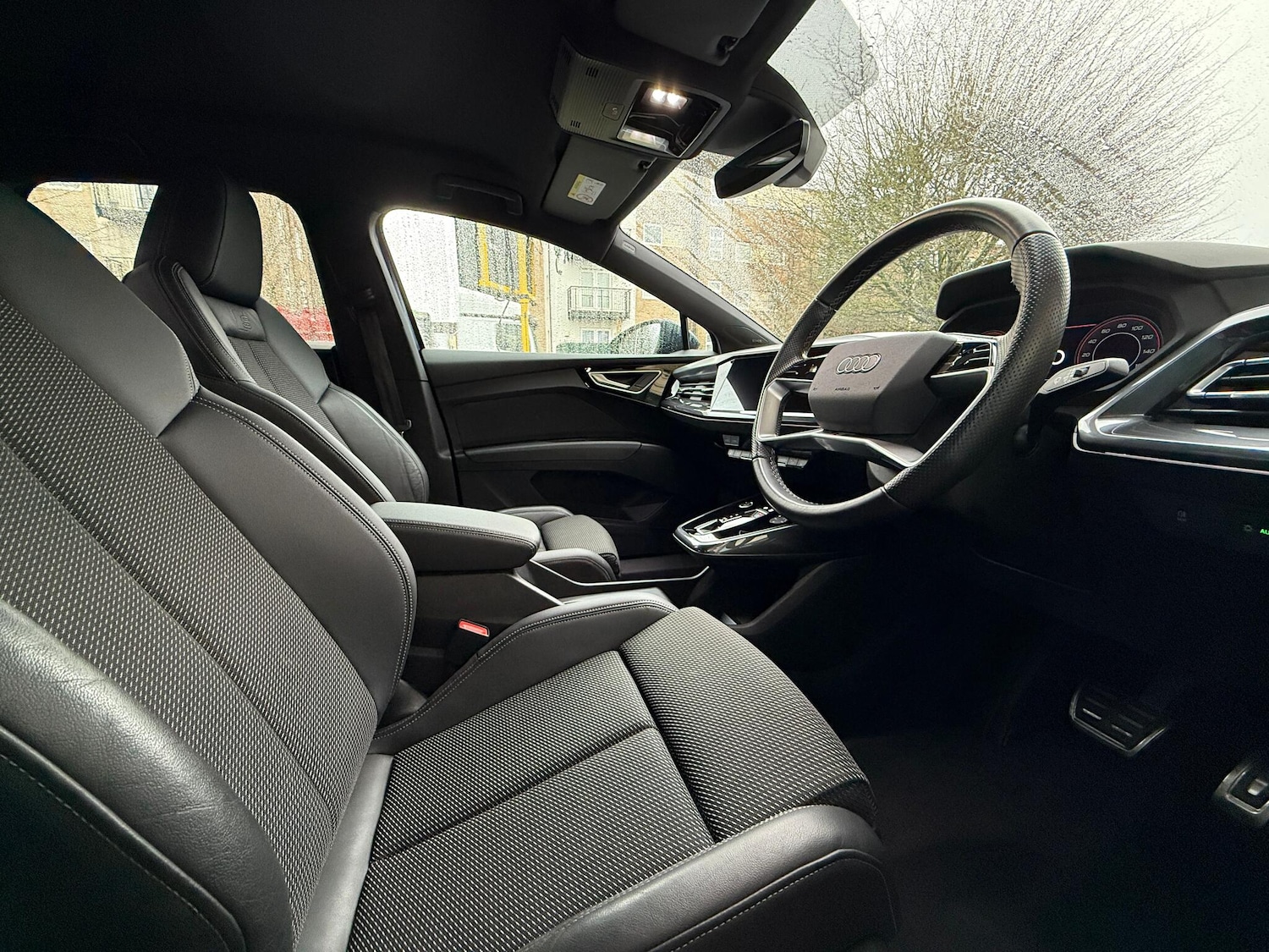 Used Audi Q4 e-tron 2022 for sale - 77290431: Photo 10