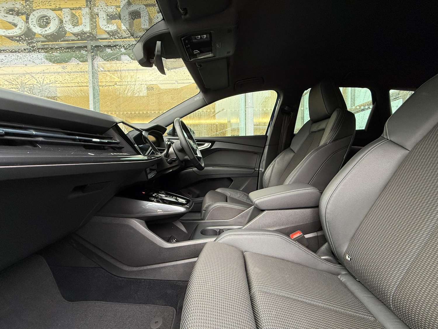 Used Audi Q4 e-tron 2022 for sale - 77290431: Photo 11