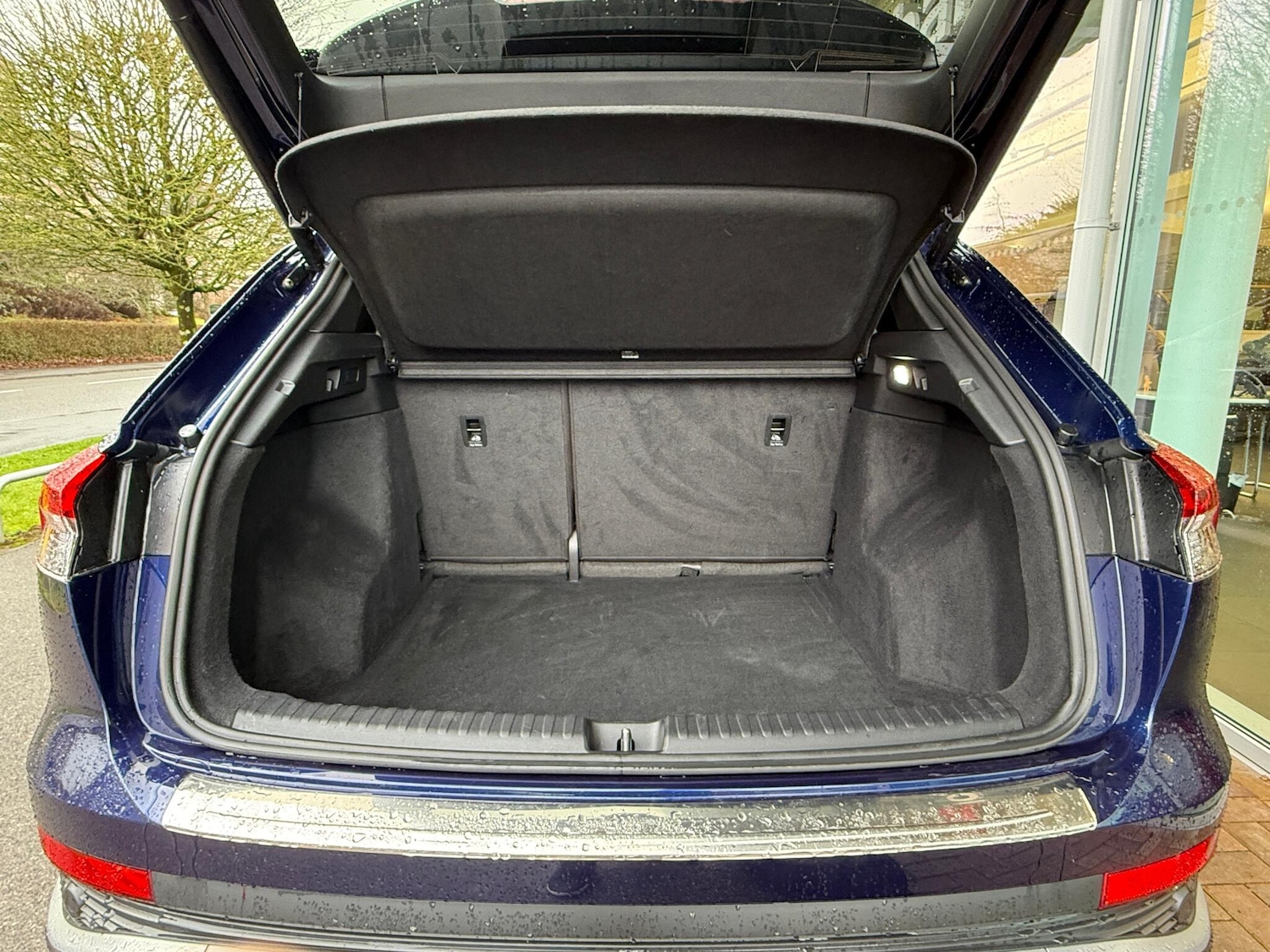 Used Audi Q4 e-tron 2022 for sale - 77290431: Photo 53