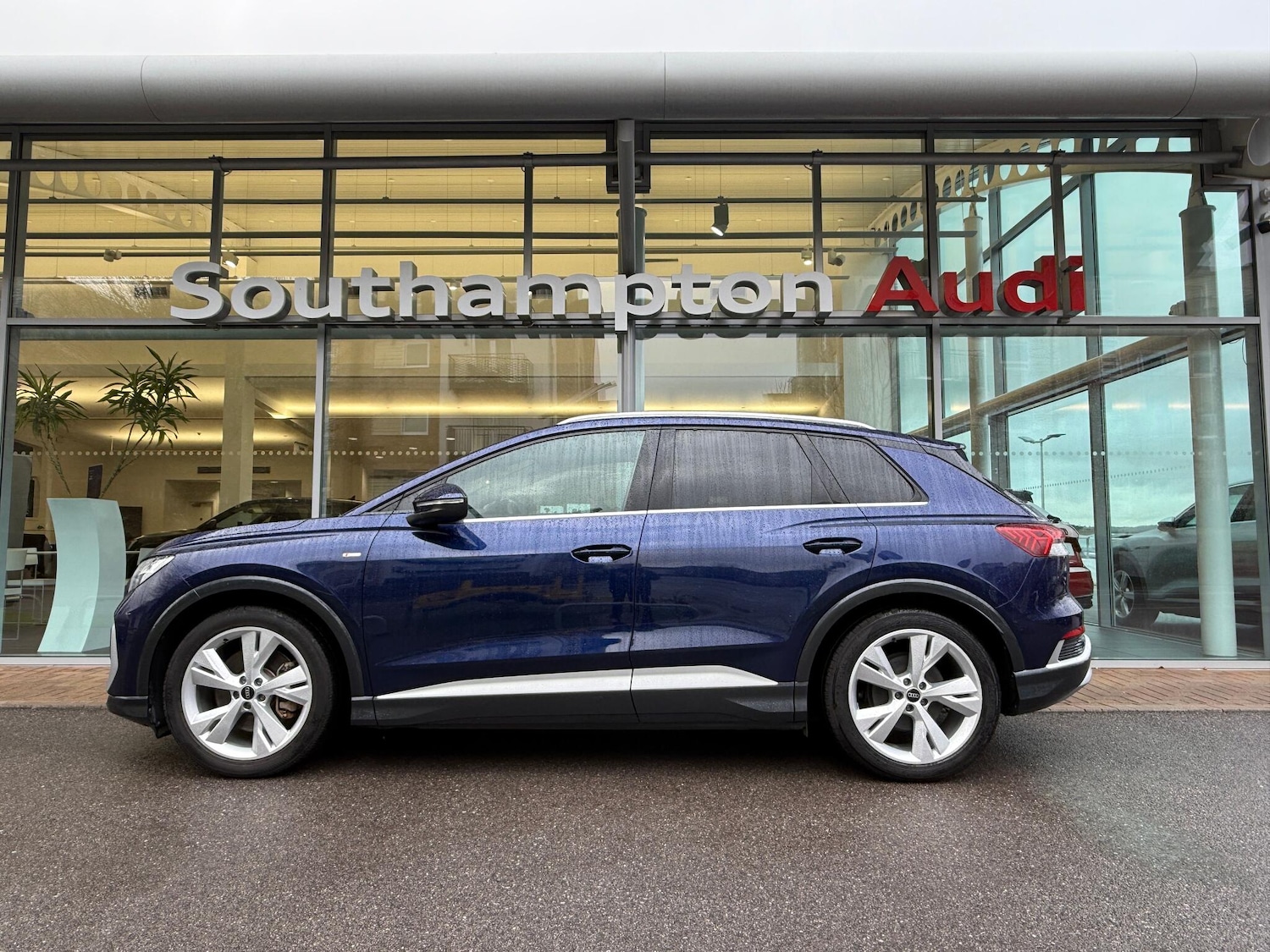 Used Audi Q4 e-tron 2022 for sale - 77290431: Photo 64
