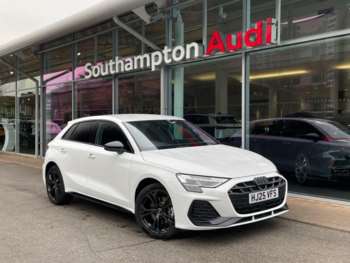 2025 (25) - 1.5 TFSIe 40 Black Edition Sportback 5dr Petrol Plug-in Hybrid S Tronic Eur