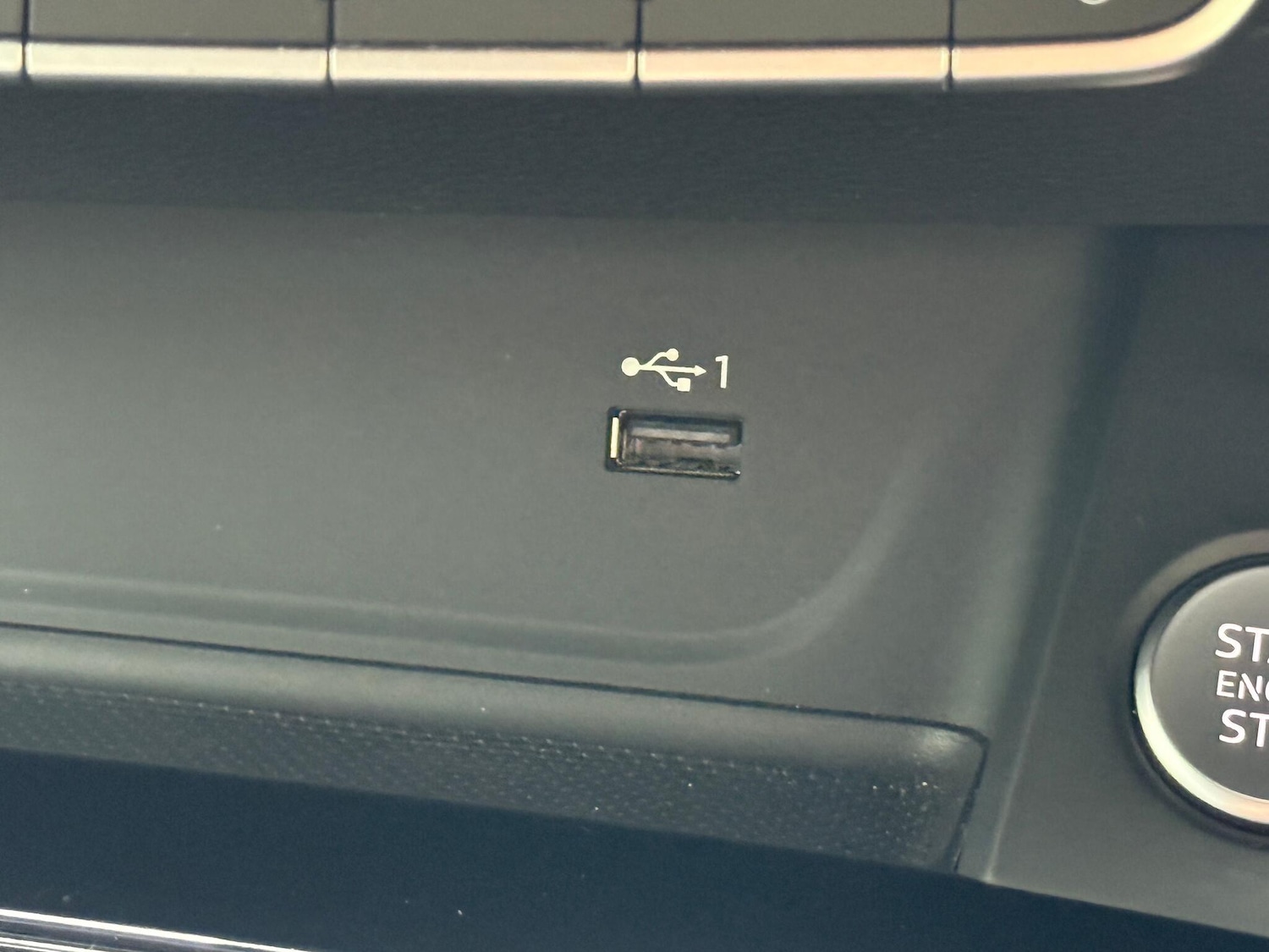 Used Audi A4 Avant for sale - 77351636: Photo 14