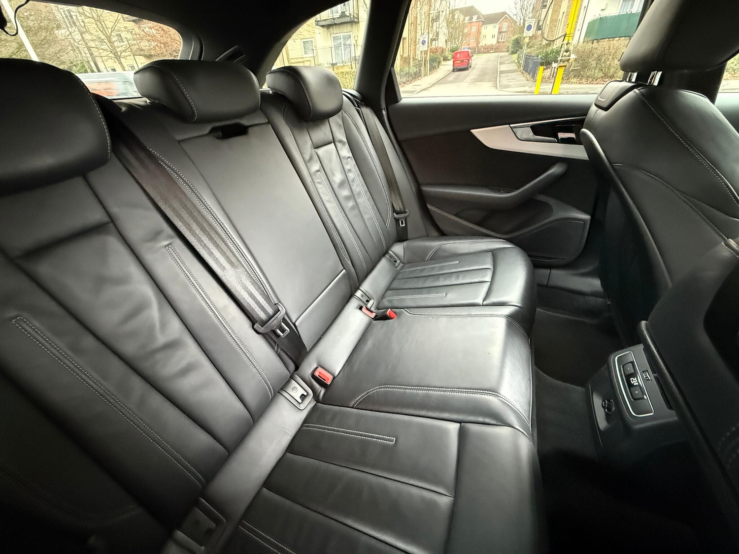 Used Audi A4 Avant for sale - 77351636: Photo 43