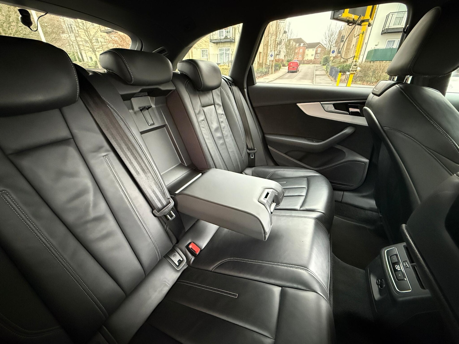 Used Audi A4 Avant for sale - 77351636: Photo 44