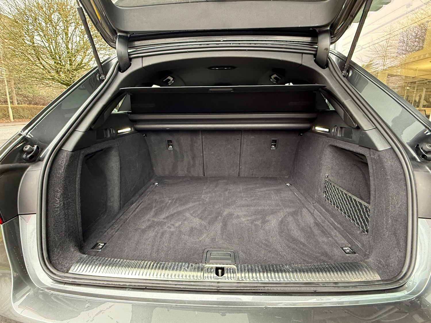 Used Audi A4 Avant for sale - 77351636: Photo 53