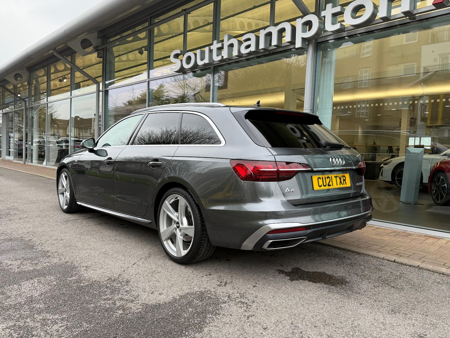 Used Audi A4 Avant for sale - 77351636: Photo 55