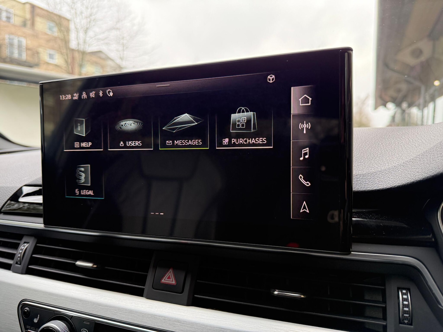 Used Audi A4 Avant for sale - 77351636: Photo 9