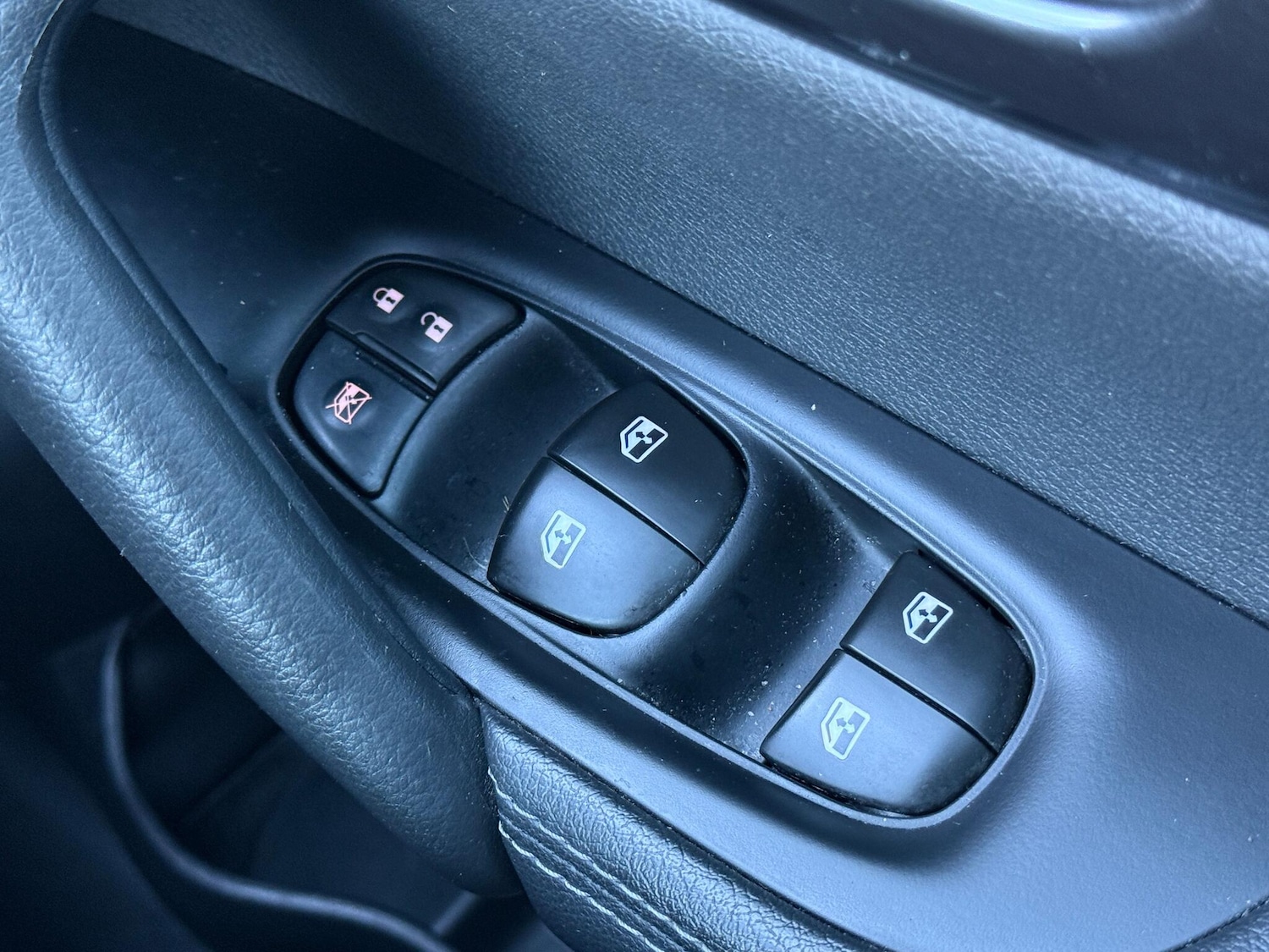 Used Nissan Qashqai 2020 for sale - 77091924: Photo 28