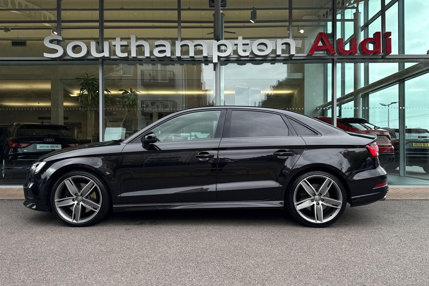 Used Audi S3 2018 for sale - 76060209: Photo 9