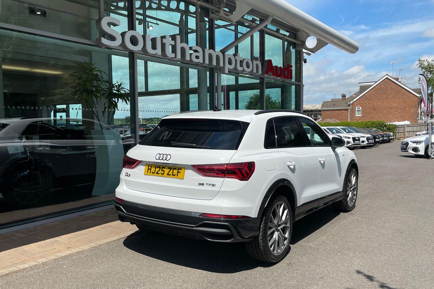 Used Audi Q3 2025 for sale - 76667107: Photo 7