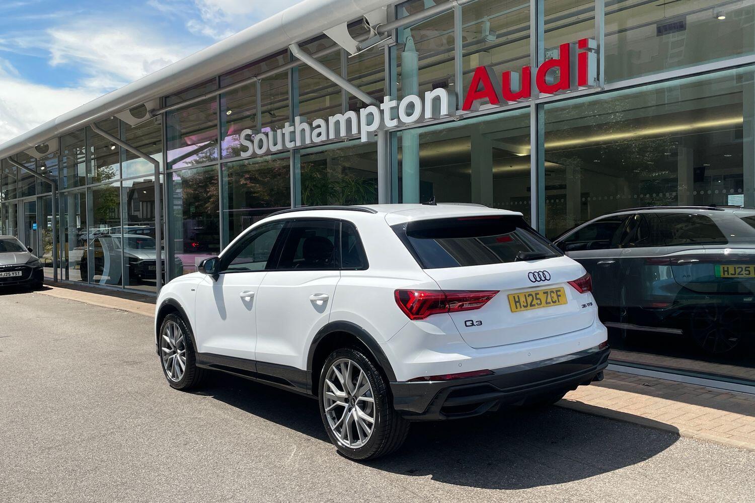 Used Audi Q3 2025 for sale - 76667107: Photo 9