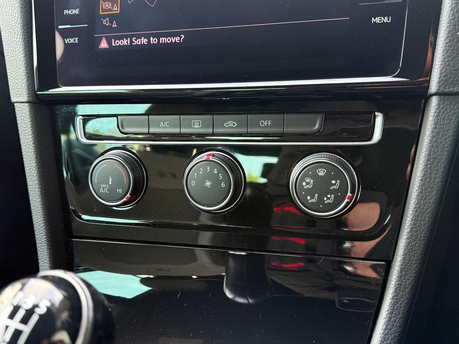 Used Volkswagen Golf 2018 for sale - 76714686: Photo 11