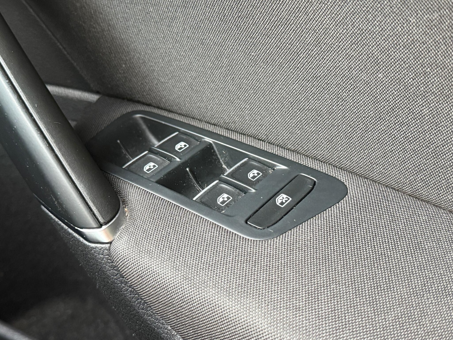 Used Volkswagen Golf 2018 for sale - 76714686: Photo 26