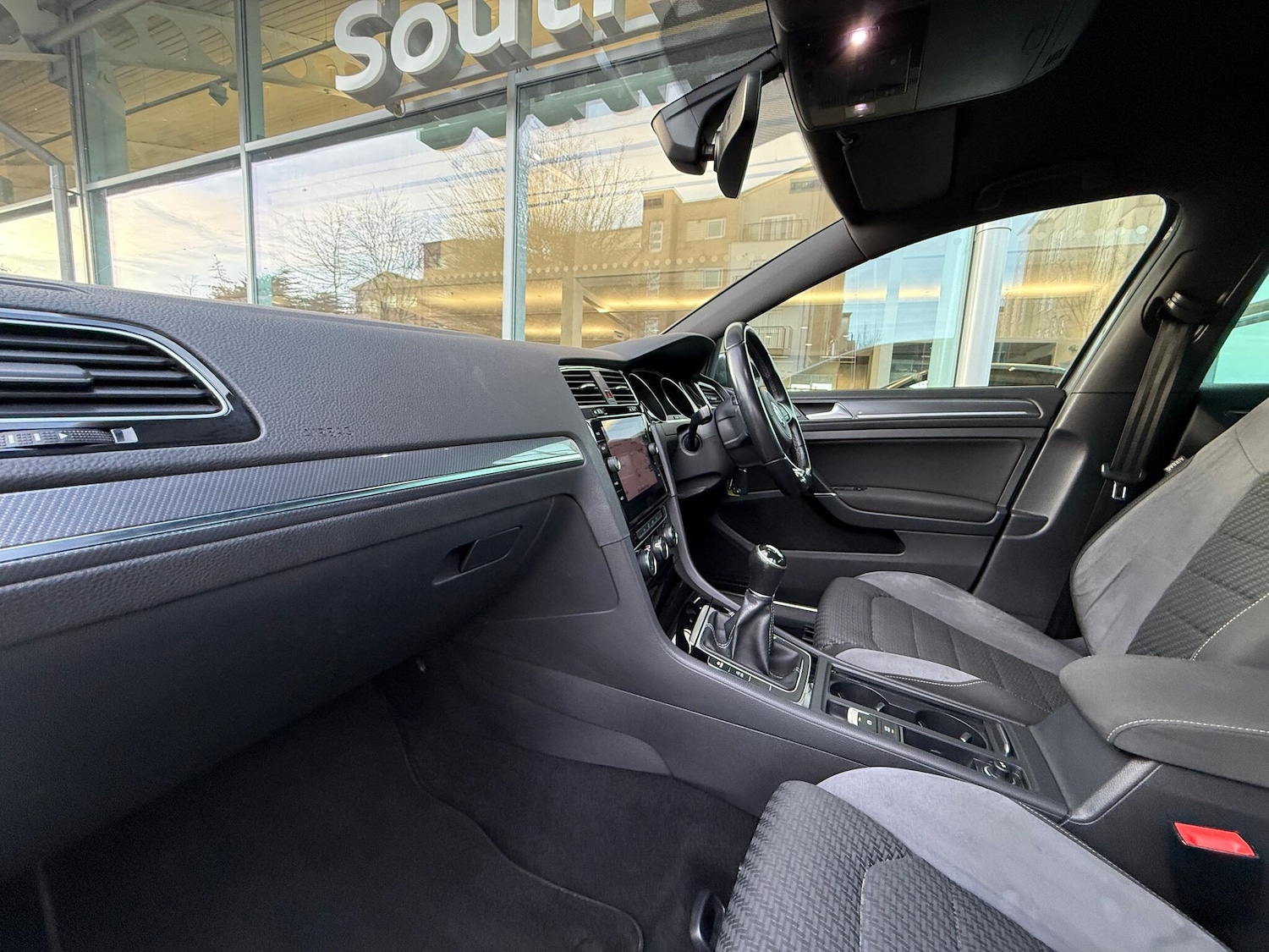 Used Volkswagen Golf 2018 for sale - 76714686: Photo 6