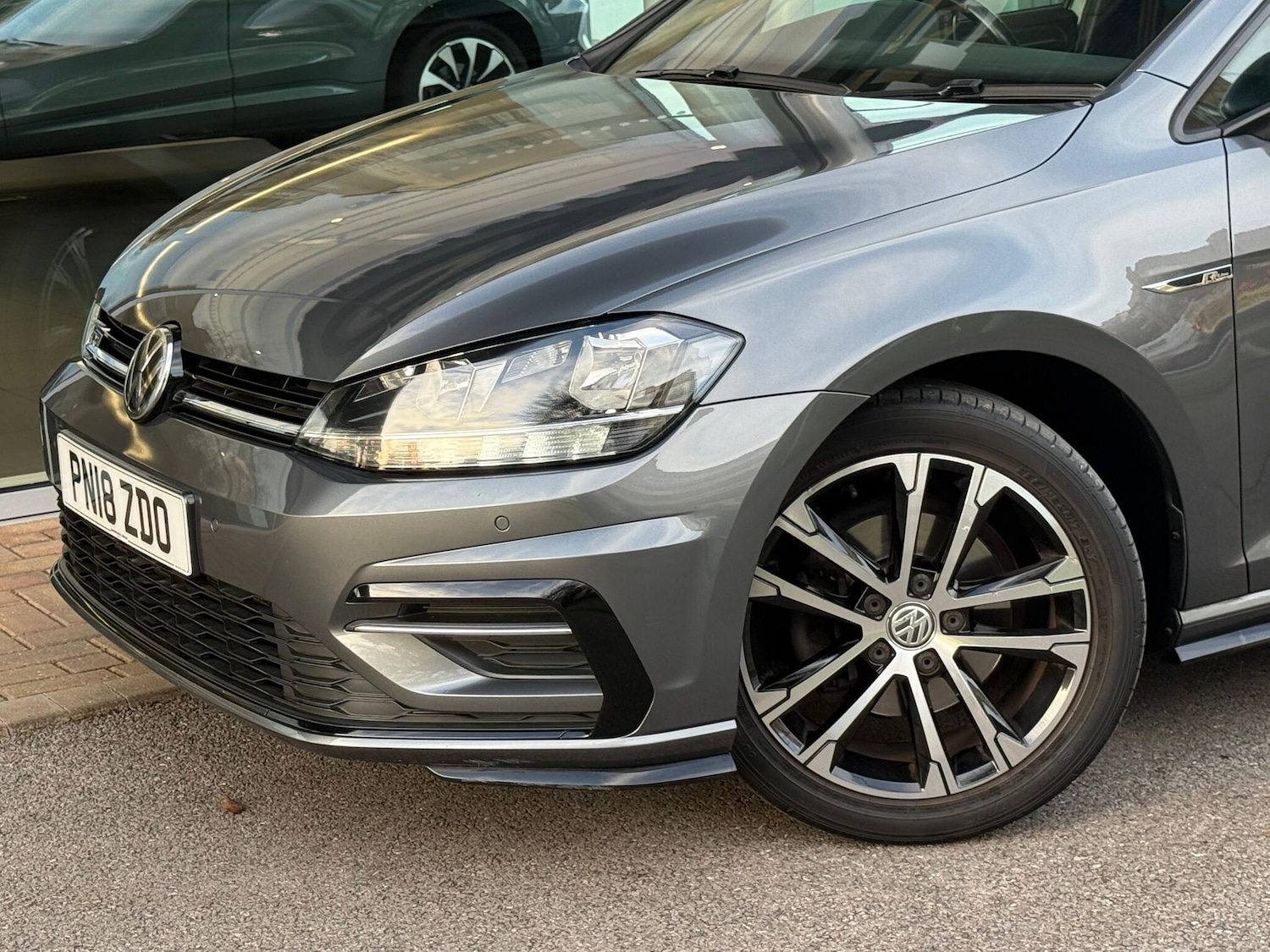 Used Volkswagen Golf 2018 for sale - 76714686: Photo 62