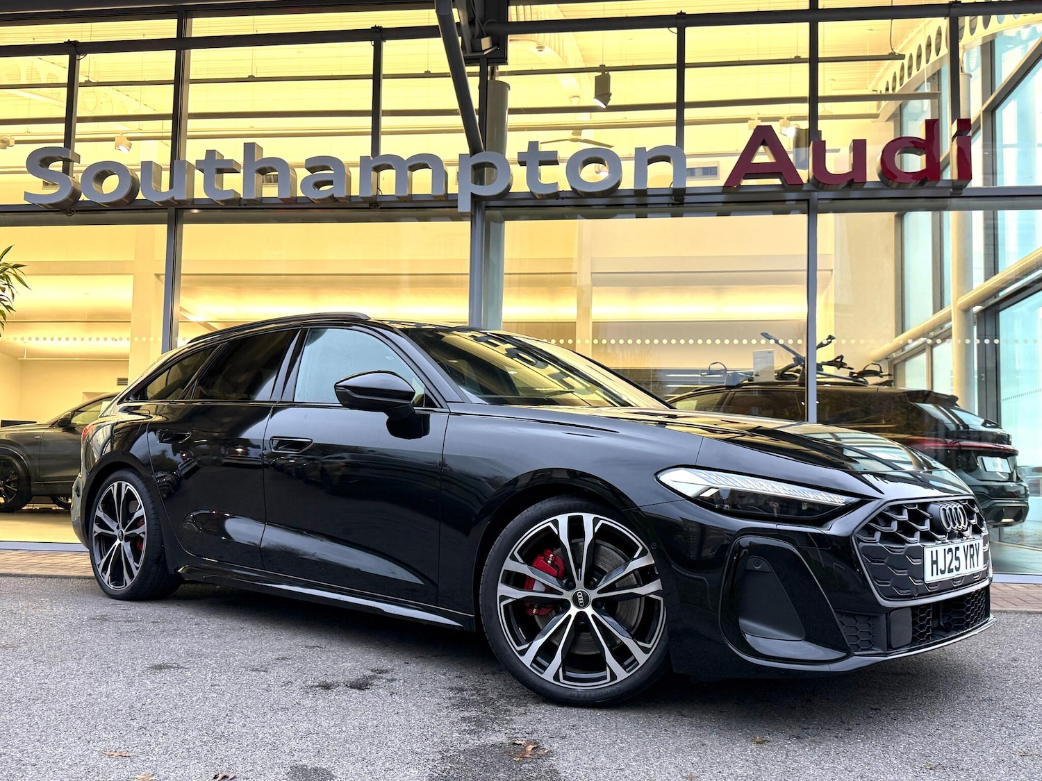 Used Audi S5 Avant 2025 for sale - 76485233: Photo 1