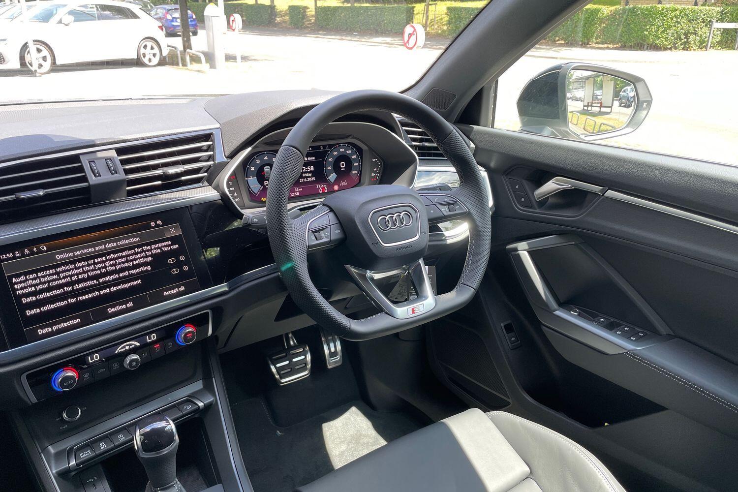 Used Audi Q3 for sale - 76658681: Photo 31